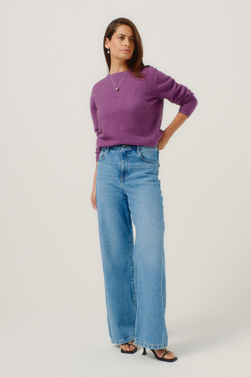 Mia Crew - Lilac