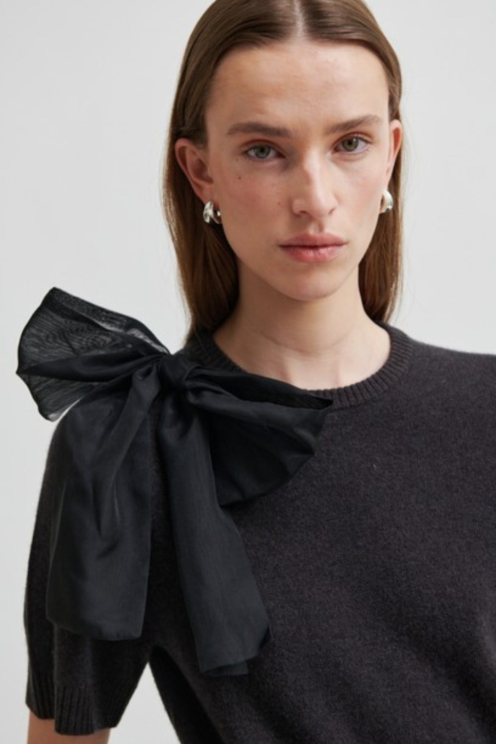 Leara Bow Knit - Charcoal
