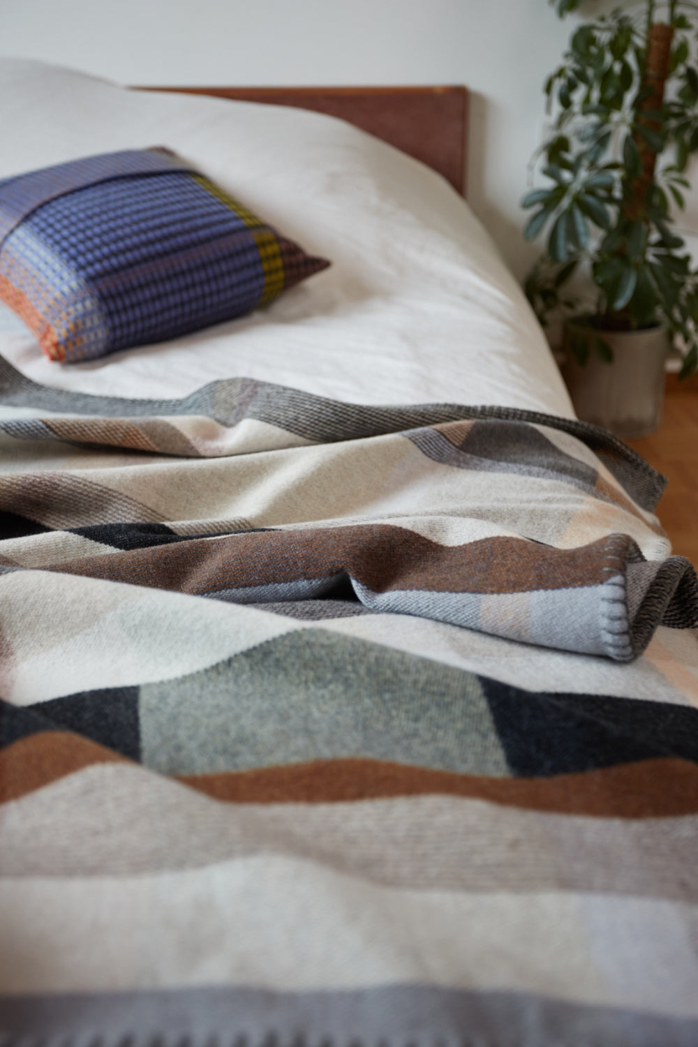 Chipperfield Throw - 100% Lambswool