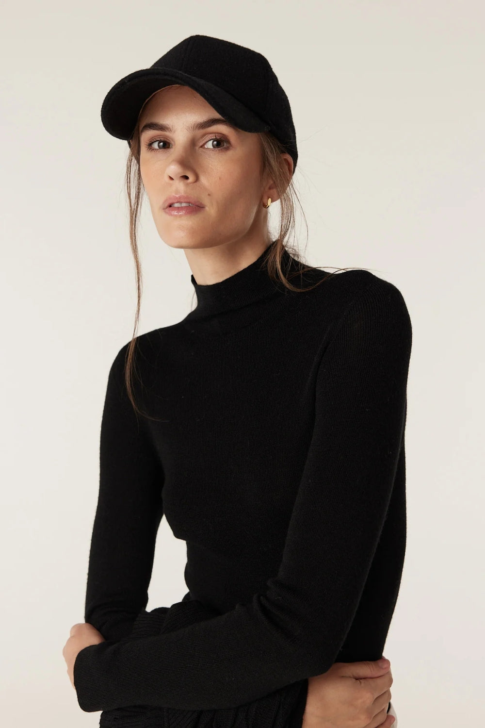 Superfine Merino Turtle Neck - Black