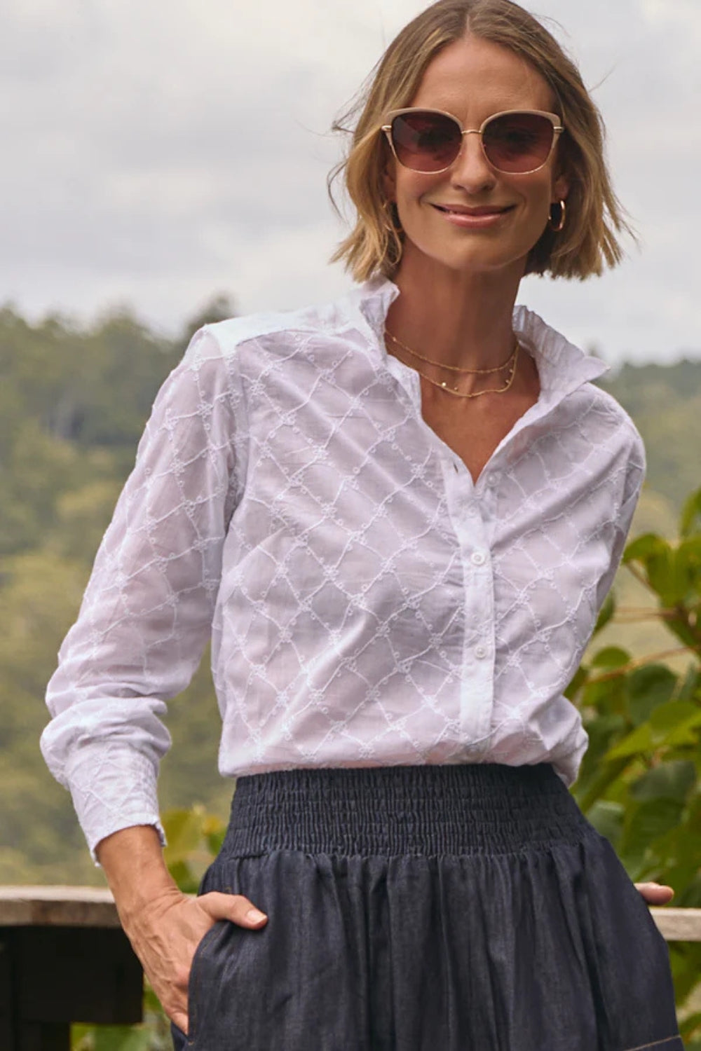 Imani Shirt - White Daisy Lattice