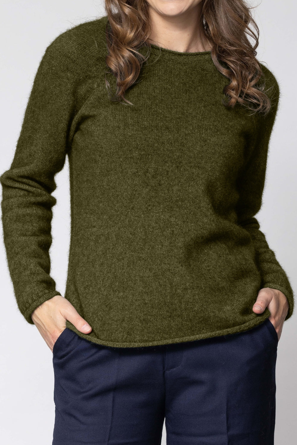Women's Rutland Raglan Crew - Avoka