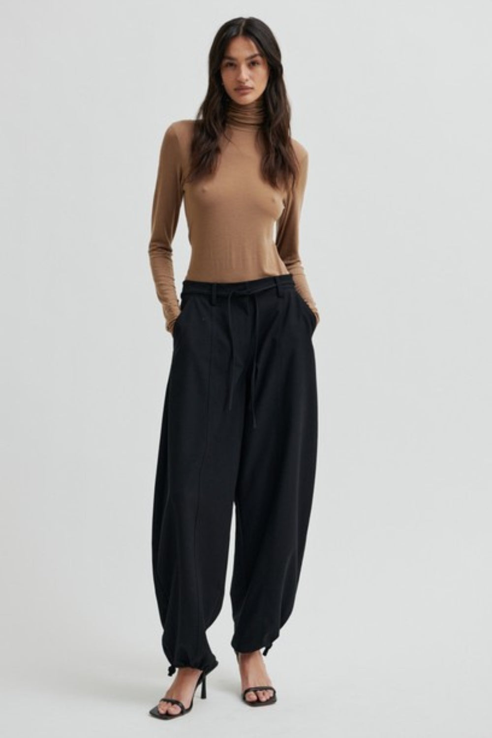 Matima Turtle Neck - Camel Melange