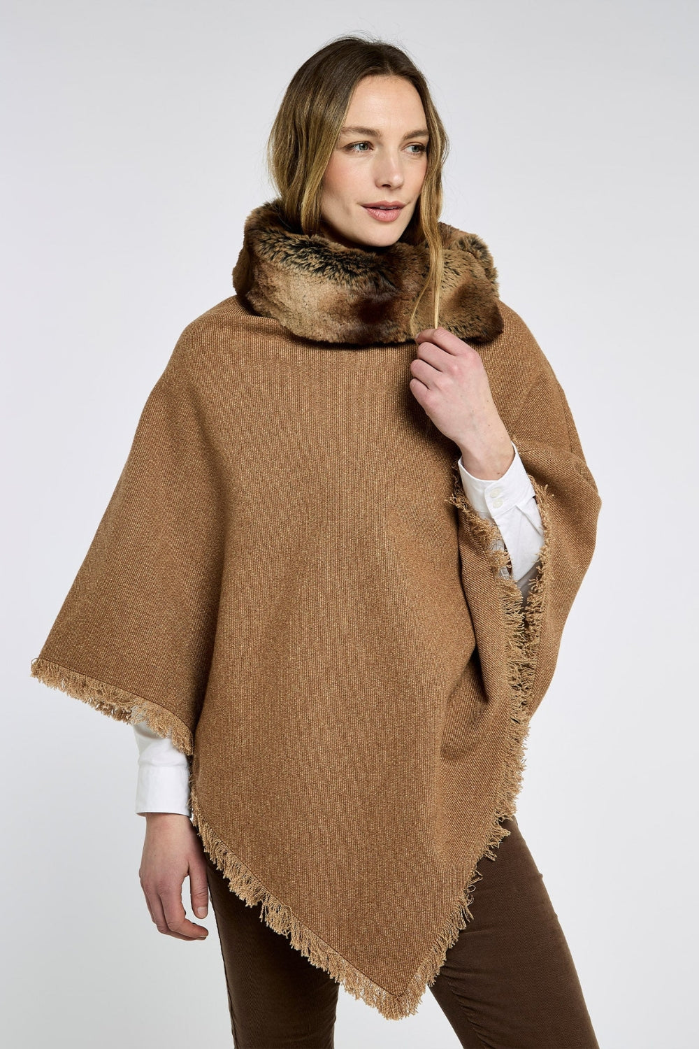 Silverfir Women's Tweed Poncho - Camel Twill