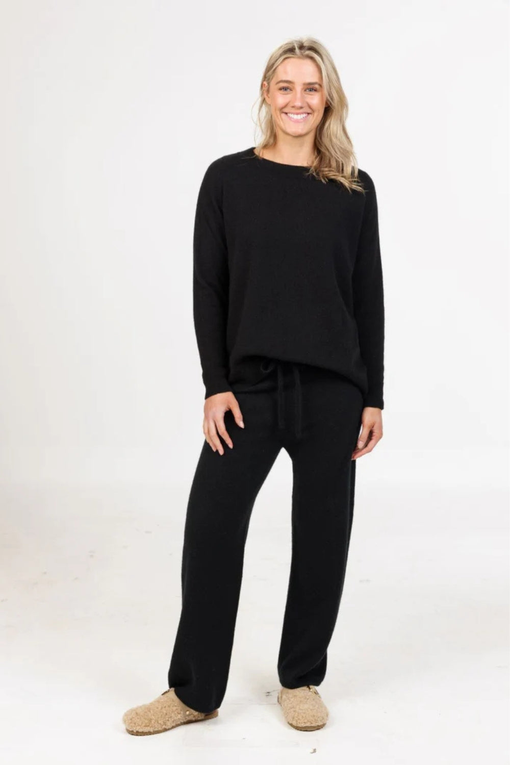 Lounge Sweater - Black