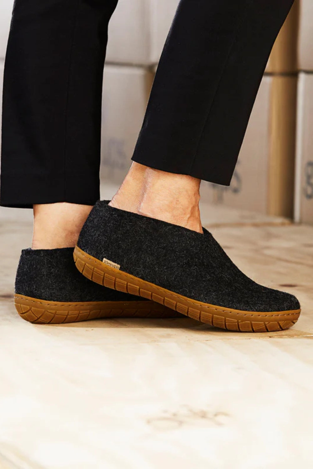 The Honey Rubber Shoe - Charcoal
