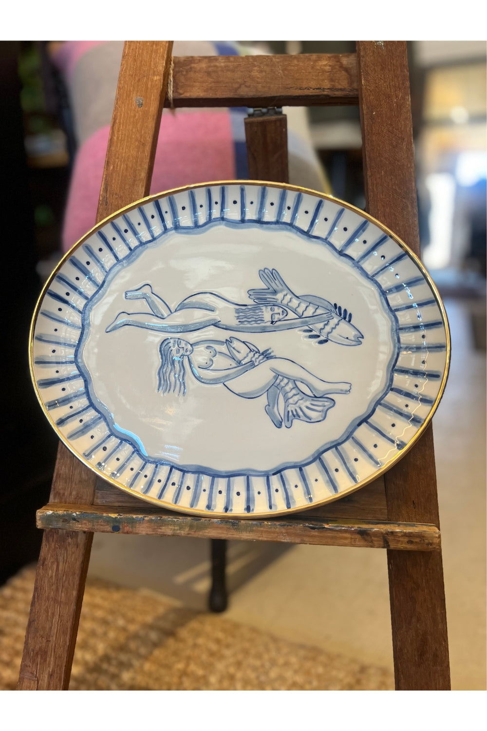 Oval plate - Mermaids with Sirens