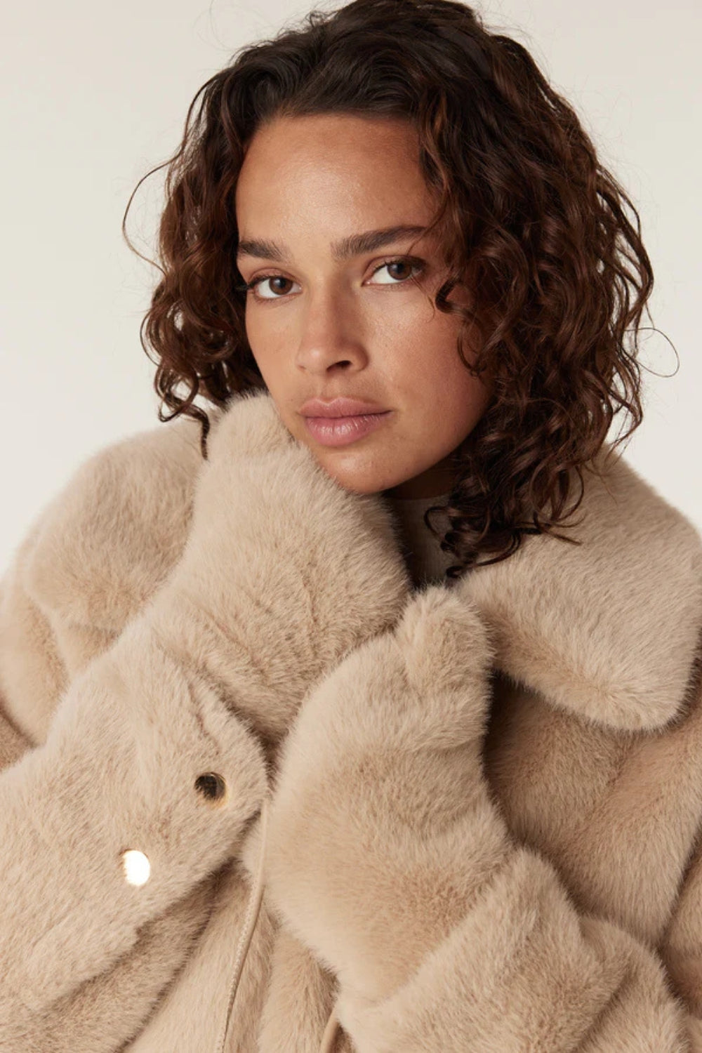 Faux Fur Mittens - Camel
