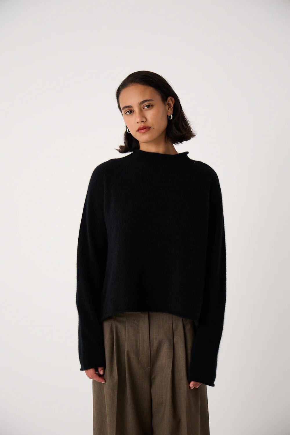Eclipse Funnel Neck - Black