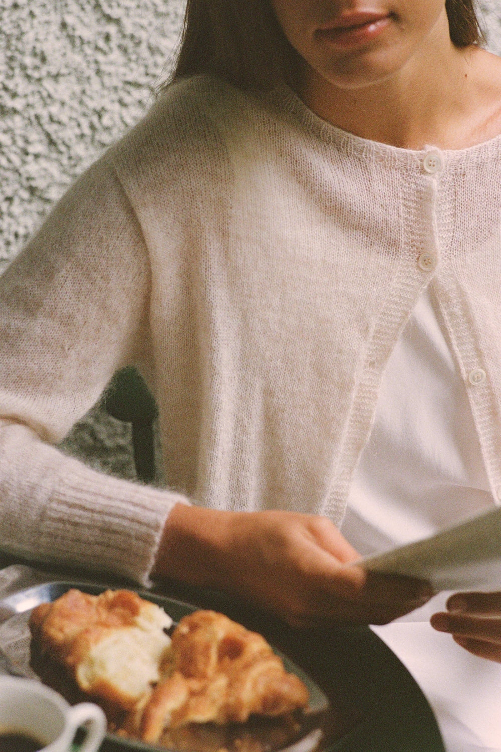 Fleur Cardigan - Creme