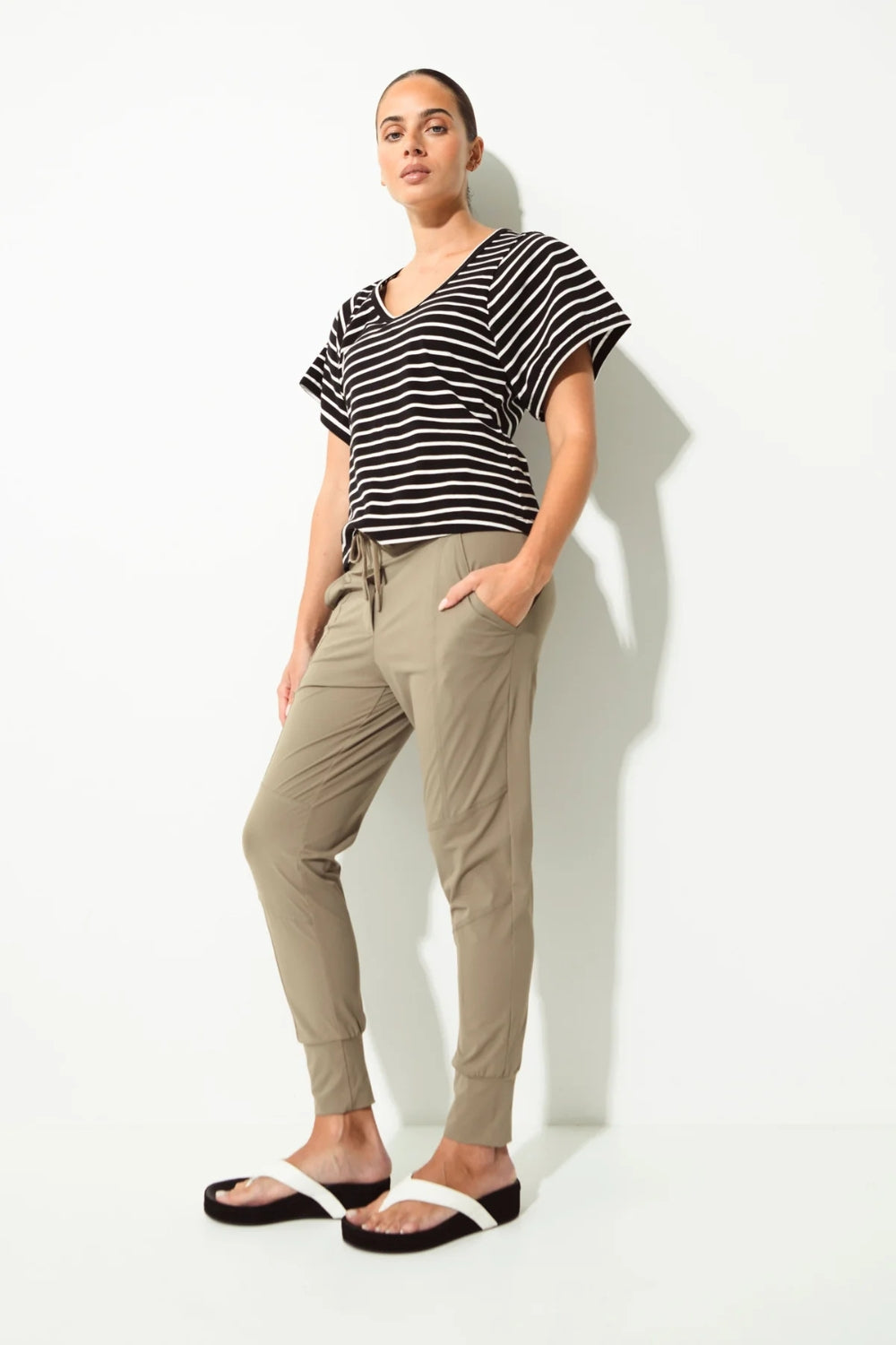 Naxos Top - Black/White Stripe