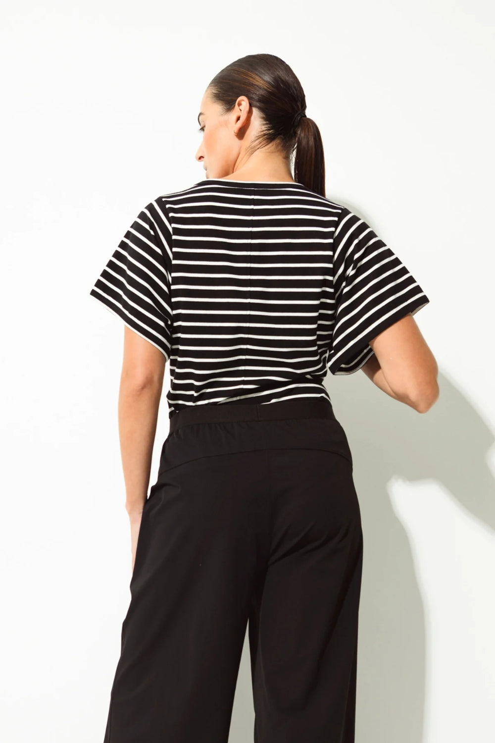 Naxos Top - Black/White Stripe