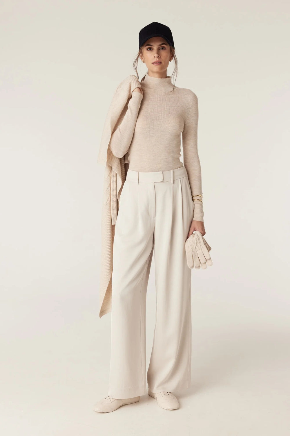 Superfine Merino Turtle Neck - Oatmeal