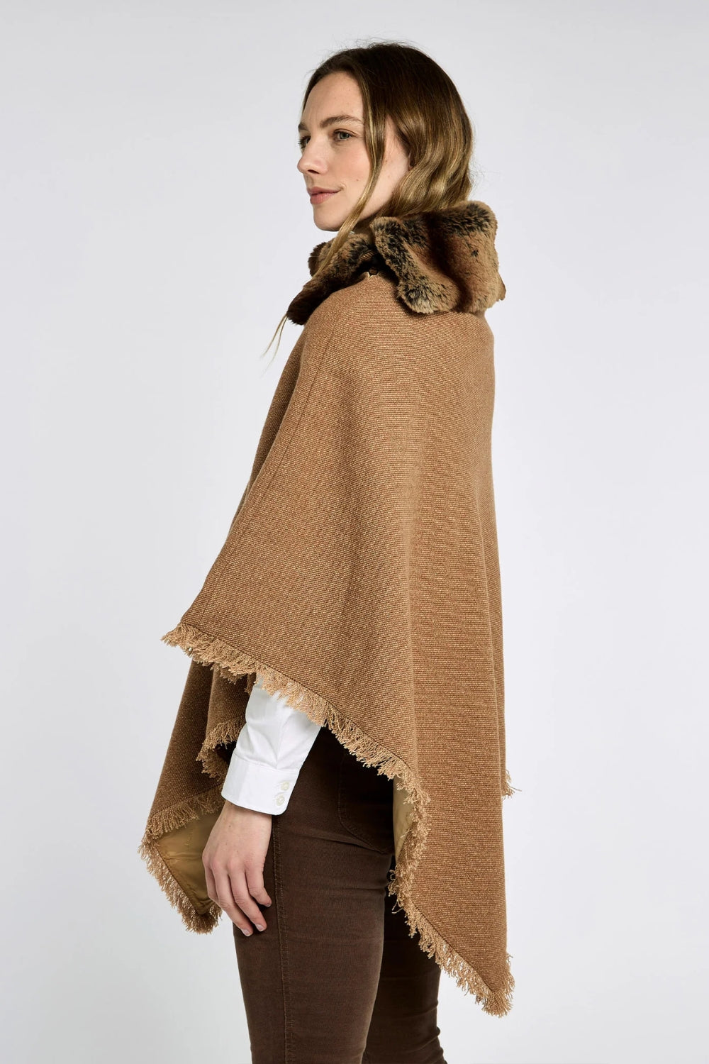 Silverfir Women's Tweed Poncho - Camel Twill