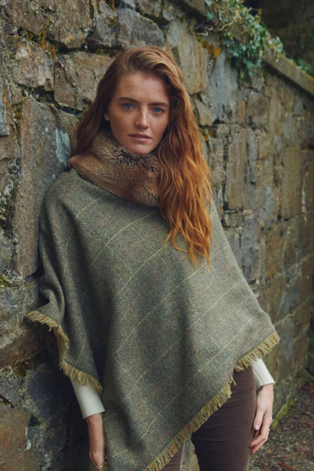 Silverfir Women's Tweed Poncho - Thistle