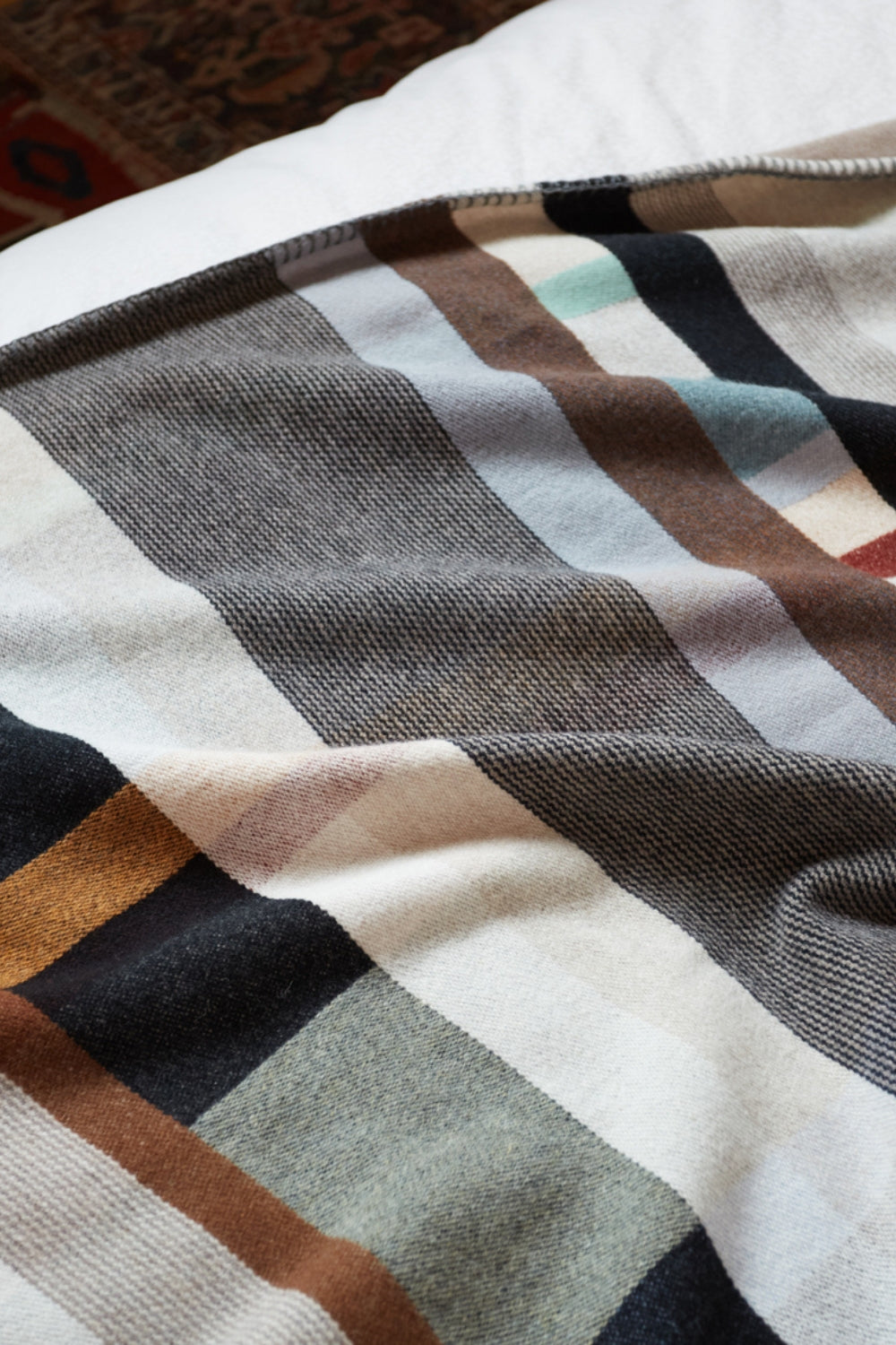 Chipperfield Throw - 100% Lambswool