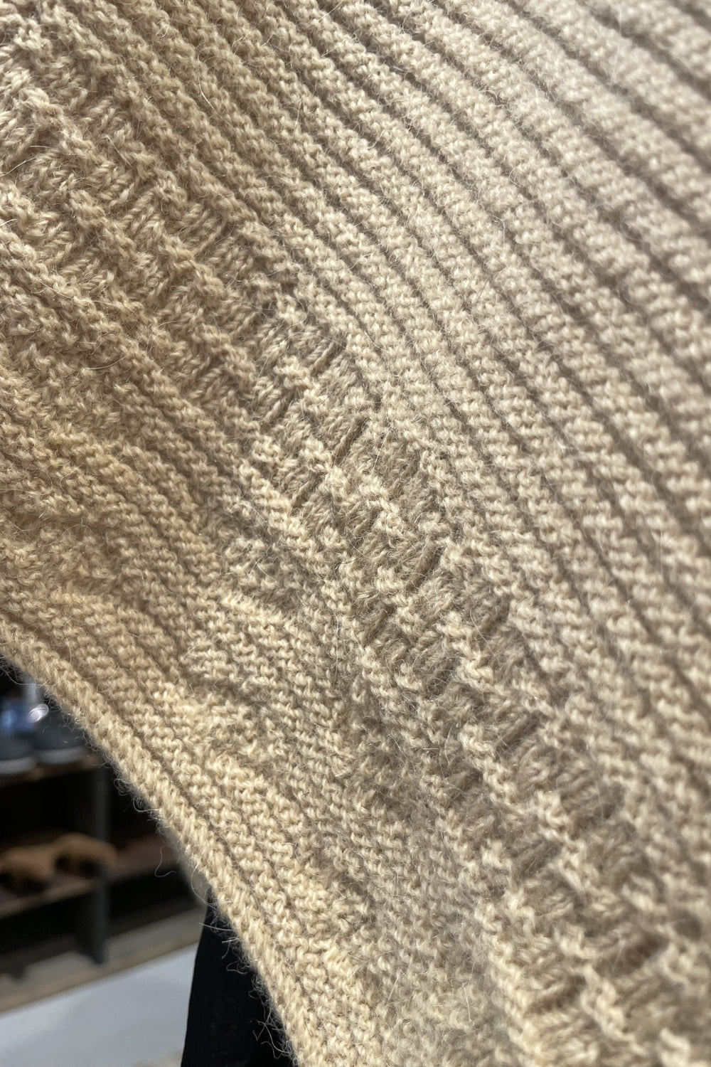 Lothlorian Alpaca Poncho - Honey
