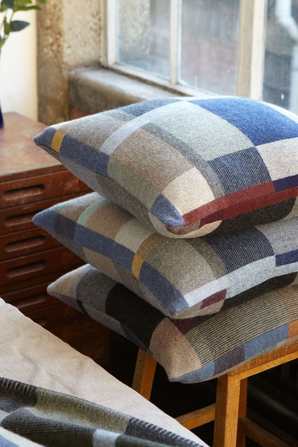 Erno Cushion Cover - 100% Lambswool - 50x50cm